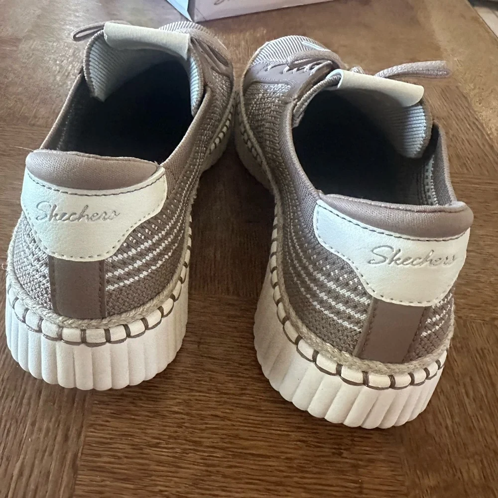 Skechers Women's Tan and White Sneakers - Picture 3 of 5